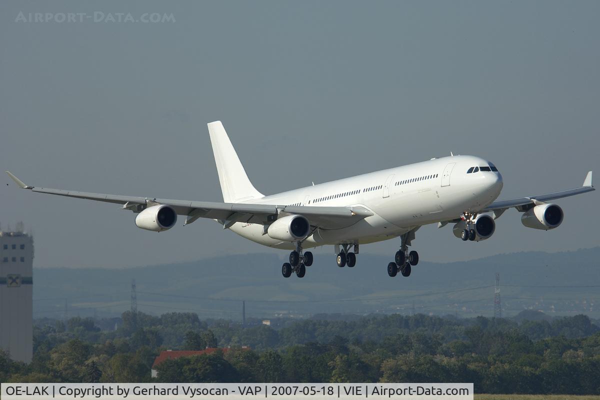 OE-LAK, 1997 Airbus A340-313 C/N 169, w/o titles