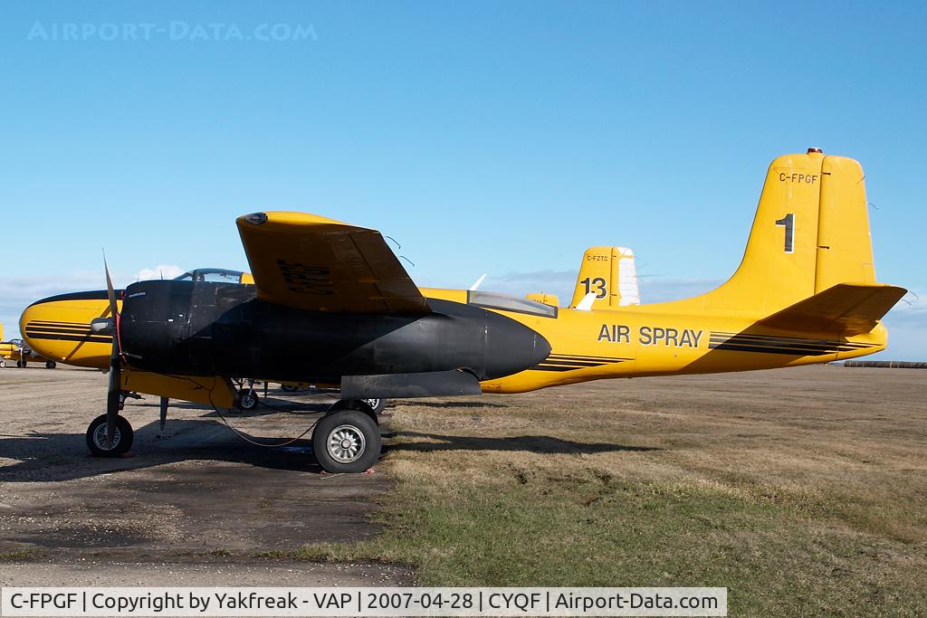 C-FPGF, 1945 Douglas A-26B Invader C/N 29154, Air Spray Douglas A26