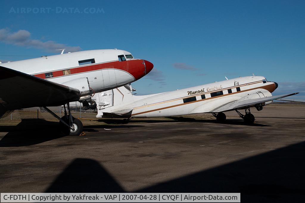 C-FDTH, 1946 Douglas DC-3C C/N 12591, Douglas DC3