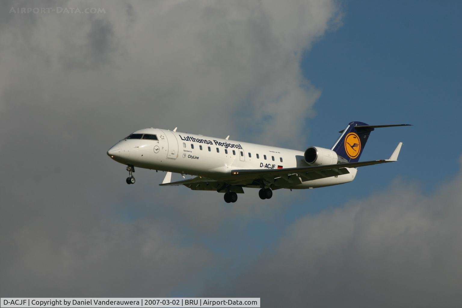 D-ACJF, 1996 Canadair CRJ-100LR (CL-600-2B19) C/N 7200, descending to rwy 25L