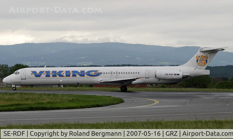 SE-RDF, 1988 McDonnell Douglas MD-83 (DC-9-83) C/N 49769, MD-83