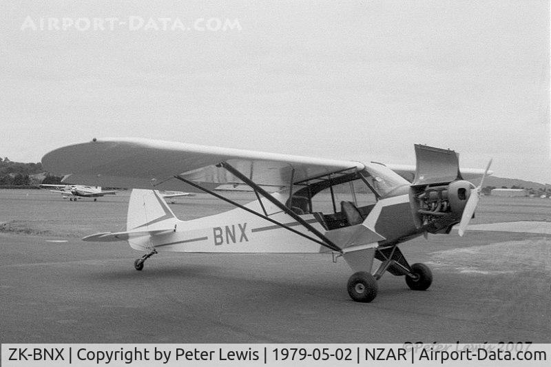 ZK-BNX, Piper PA-18A-150 Super Cub C/N 18-5453, glider tug