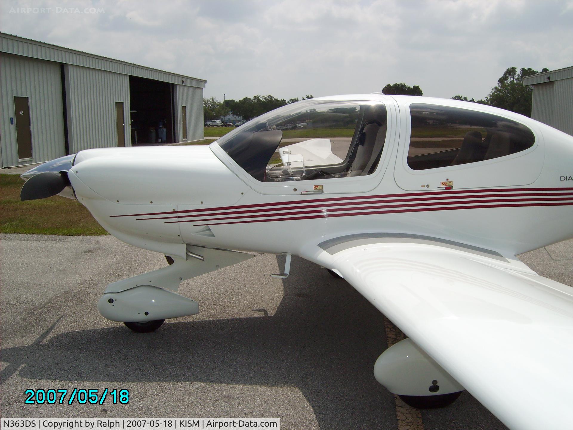 N363DS, 2003 Diamond DA-40 Diamond Star C/N 40.303, Side