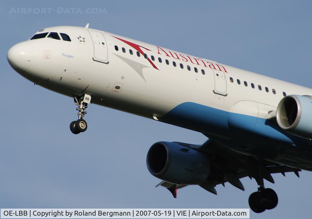 OE-LBB, 1995 Airbus A321-111 C/N 570, A321-111