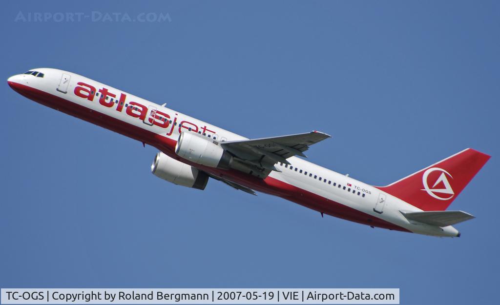 TC-OGS, 2000 Boeing 757-256 C/N 29307, B757-256