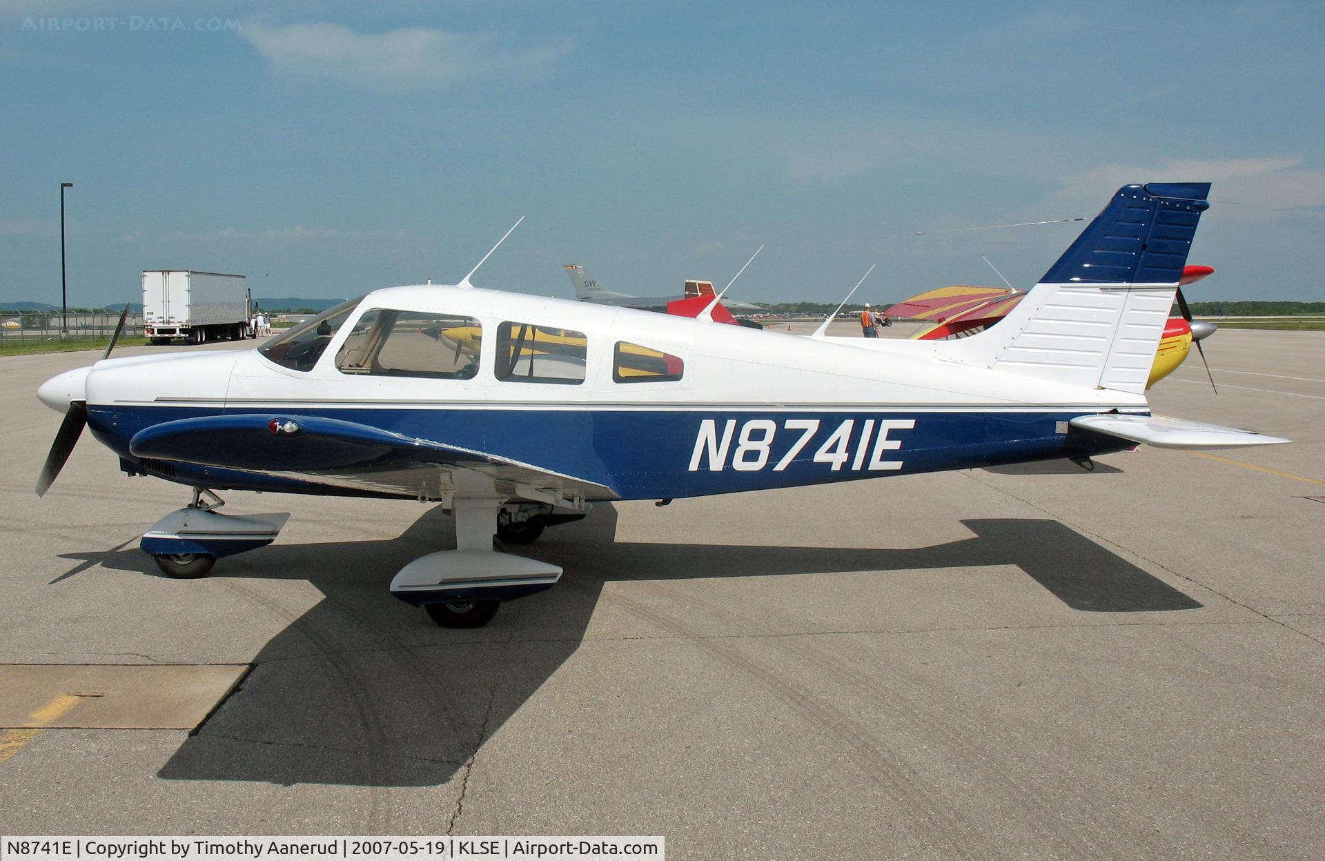 N8741E, 1976 Piper PA-28-181 C/N 28-7690196, Attending the Deke Slayton Airfest in La Crosse, WI, 1976 Piper PA-28-181, c/n 28-7690196