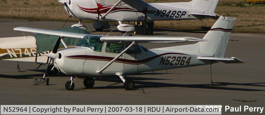 N52964, 1981 Cessna 172P C/N 17274645, Cooling her heels so to speak