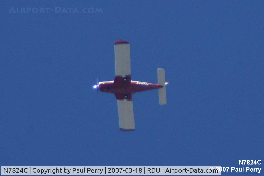 N7824C, 1975 Piper PA-28R-200 C/N 28R-7635118, Piper transiting Raleigh airspace