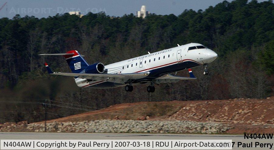 N404AW, 1999 Canadair CRJ-200LR (CL-600-2B19) C/N 7294, Veritably leaping into the air
