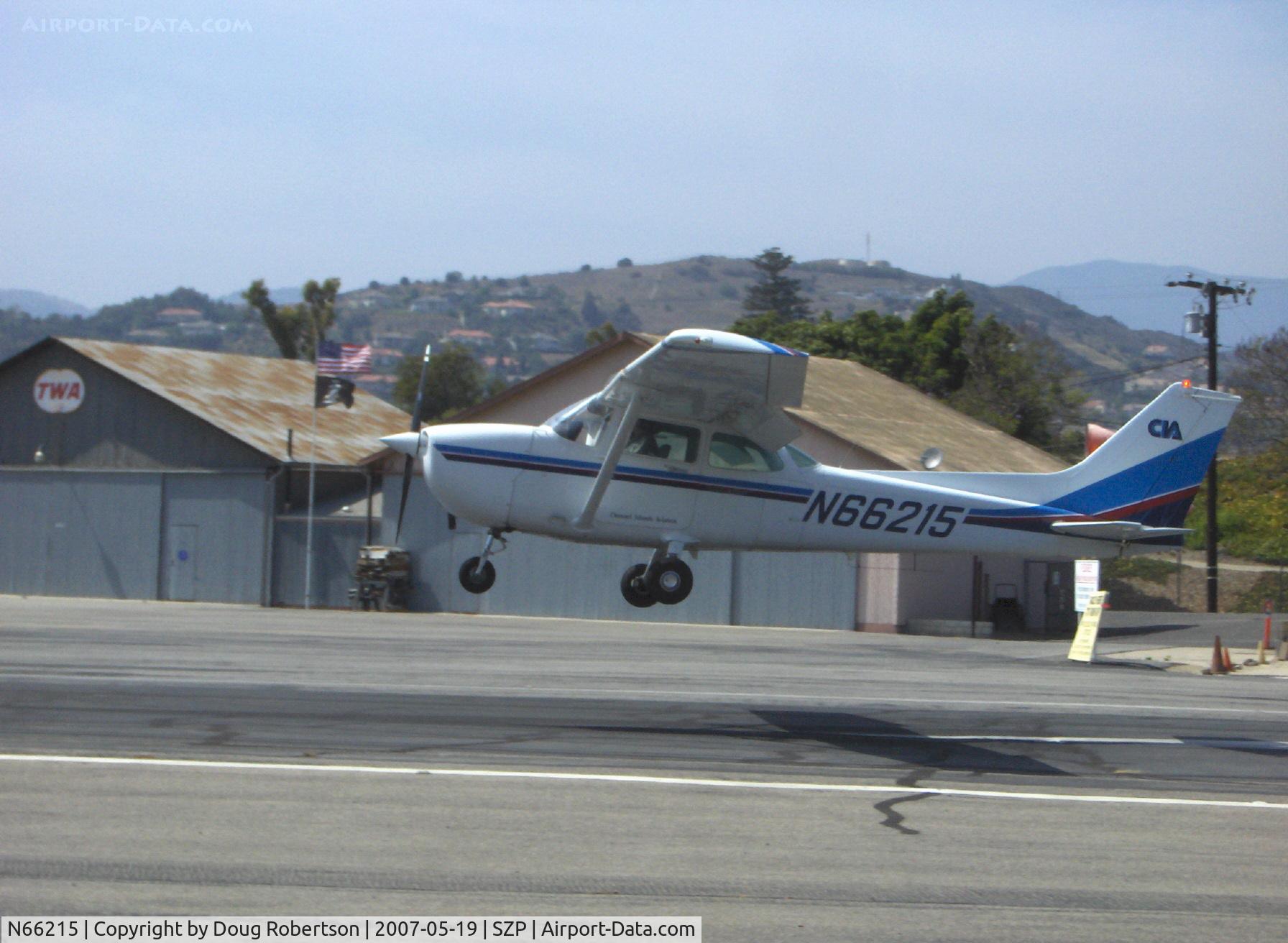 N66215, 1983 Cessna 172P C/N 17275982, 1983 Cessna 172P, Lycoming O-320-D2J 160 Hp, Channel Islands Aviation rental, another landing Rwy 22
