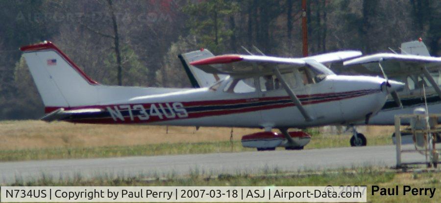 N734US, 1977 Cessna 172N C/N 17269130, Visiting Ahoskie for a bit