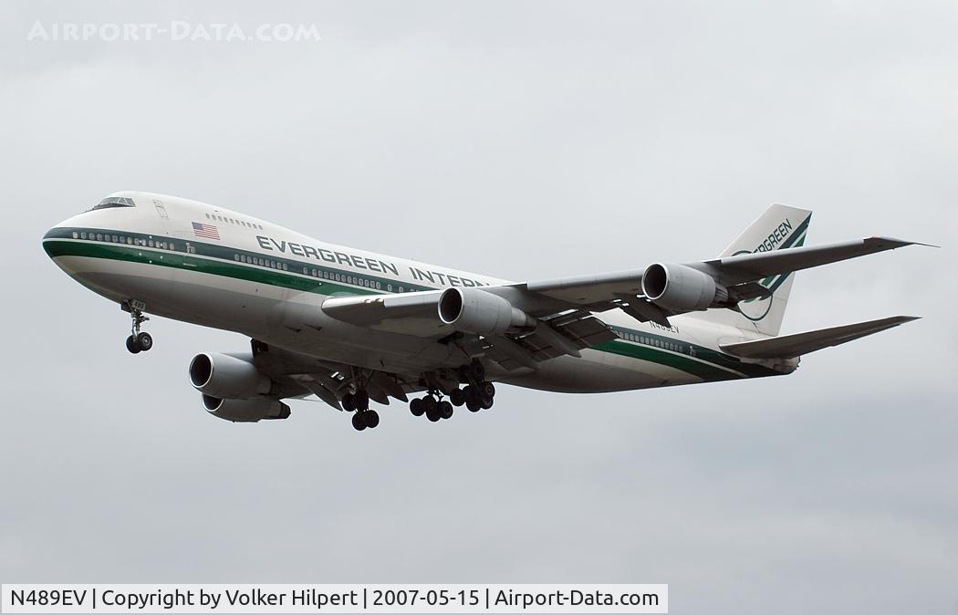 N489EV, 1986 Boeing 747-230SF C/N 23393, on final at ramstein