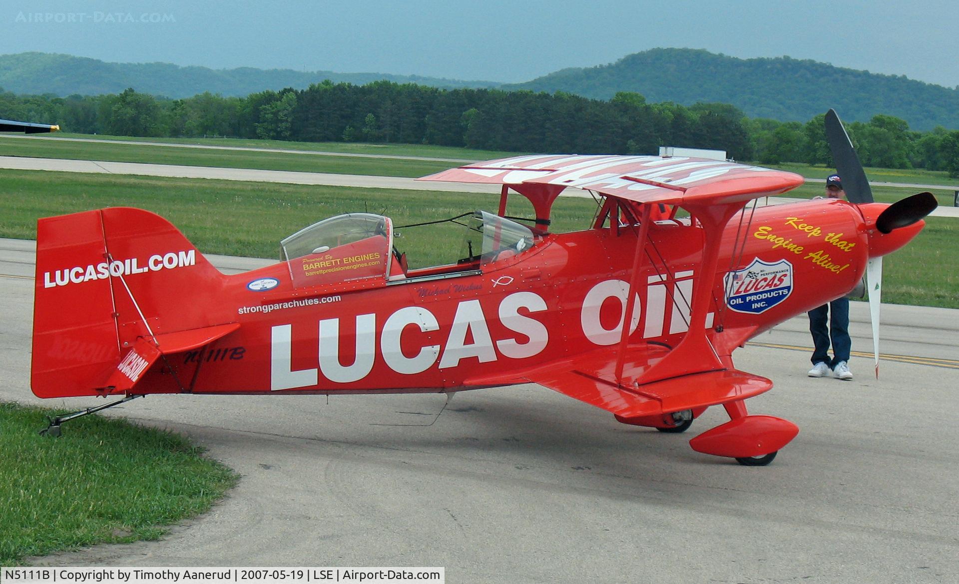 N5111B, 1998 Pitts S-1-11B Super Stinker C/N 4003, Performing at the Deke Slayton Airfest in La Crosse, WI