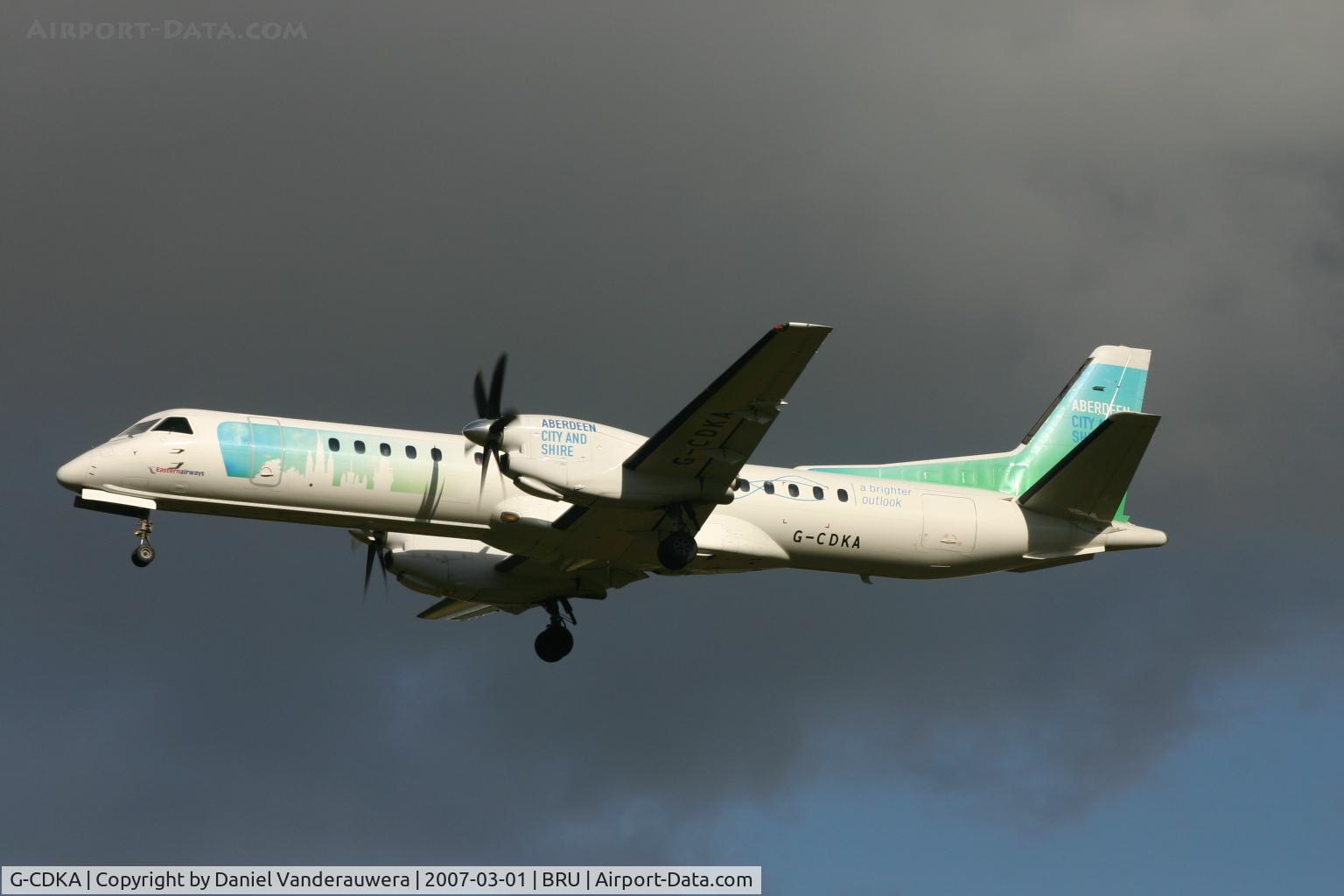 G-CDKA, 1993 Saab 2000 C/N 2000-006, arrival on rwy 25L before rain