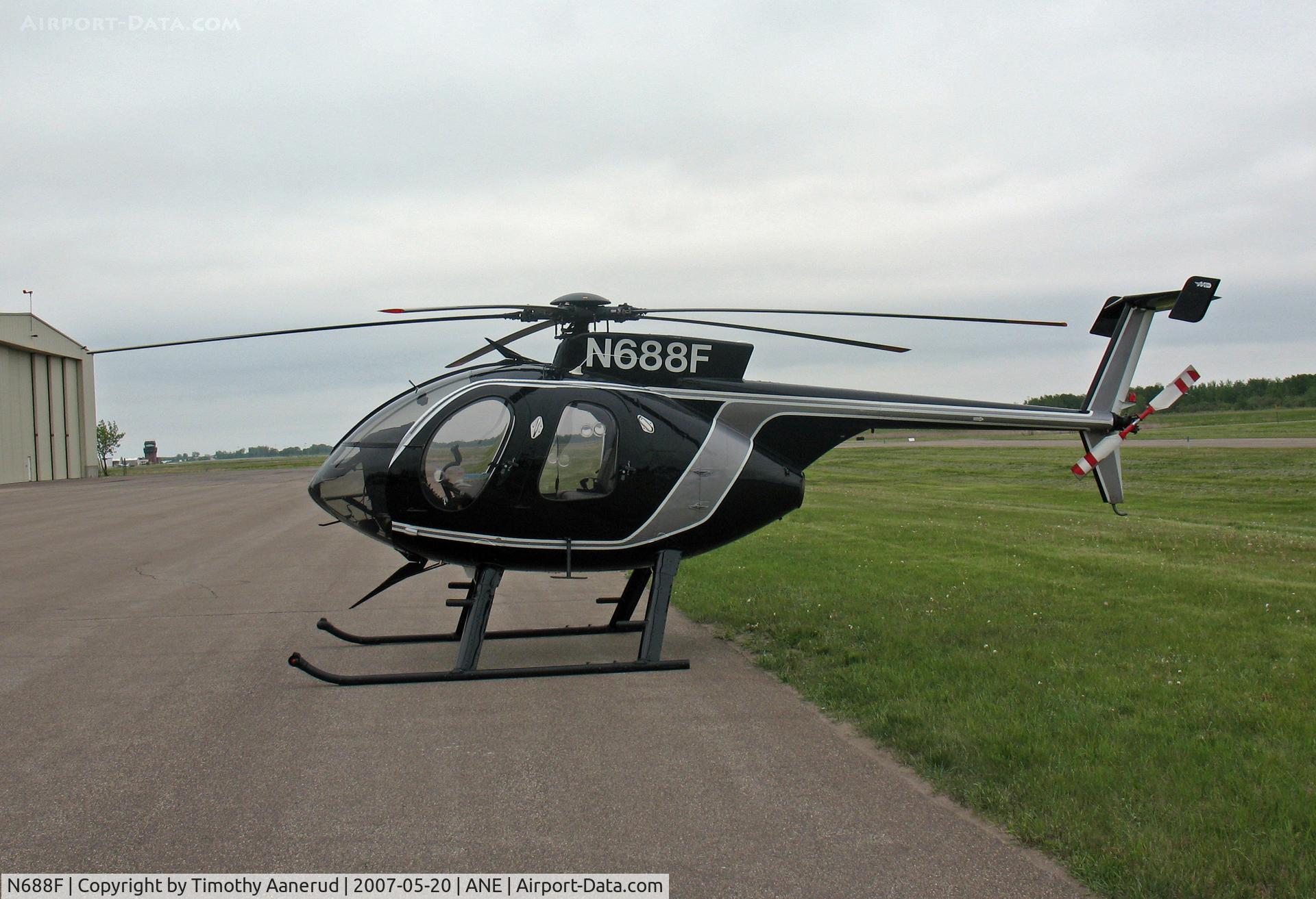 N688F, 1999 McDonnell Douglas 500-E C/N 0543E, Discover Aviation Days 2007