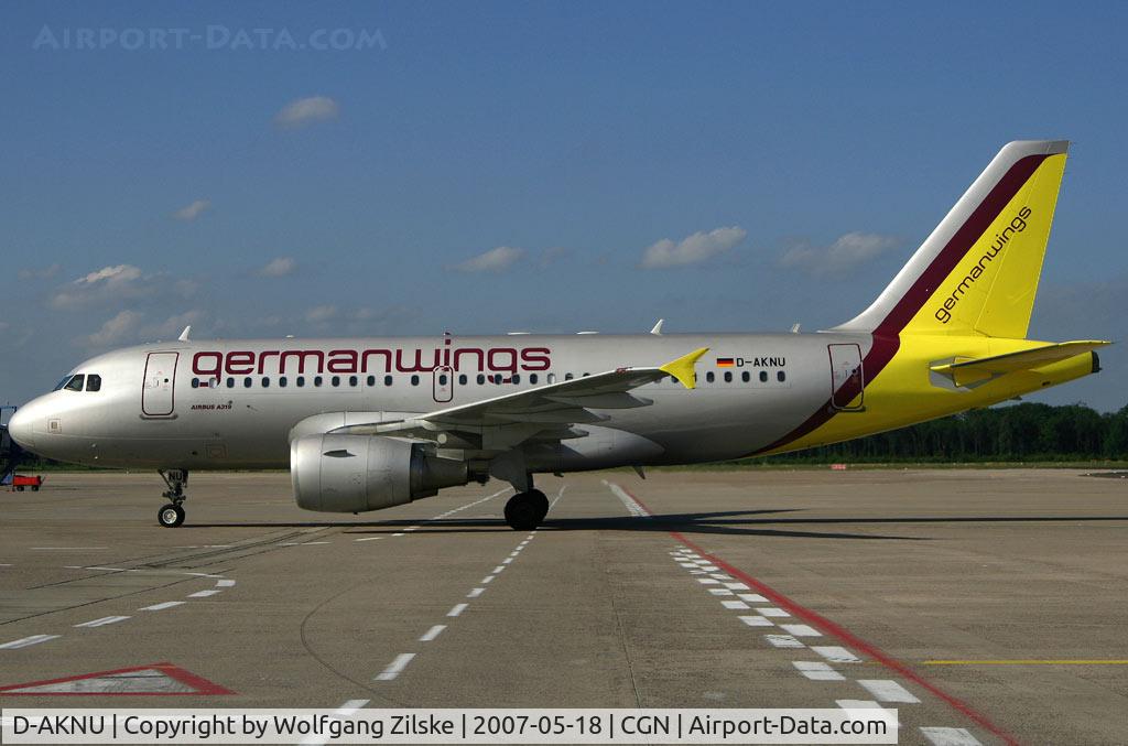 D-AKNU, 2005 Airbus A319-112 C/N 2628, visitor
