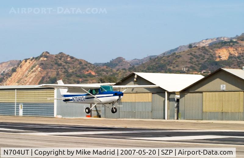 N704UT, 1976 Cessna 150M C/N 15078891, Just about to touch down