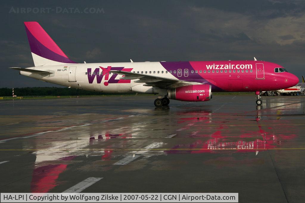 HA-LPI, 2006 Airbus A320-232 C/N 2752, After the rain