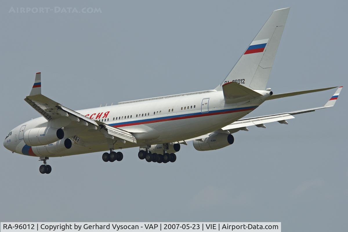 RA-96012, 1994 Ilyushin Il-96-300 C/N 74393201009, Mr. Putin @ Vienna
