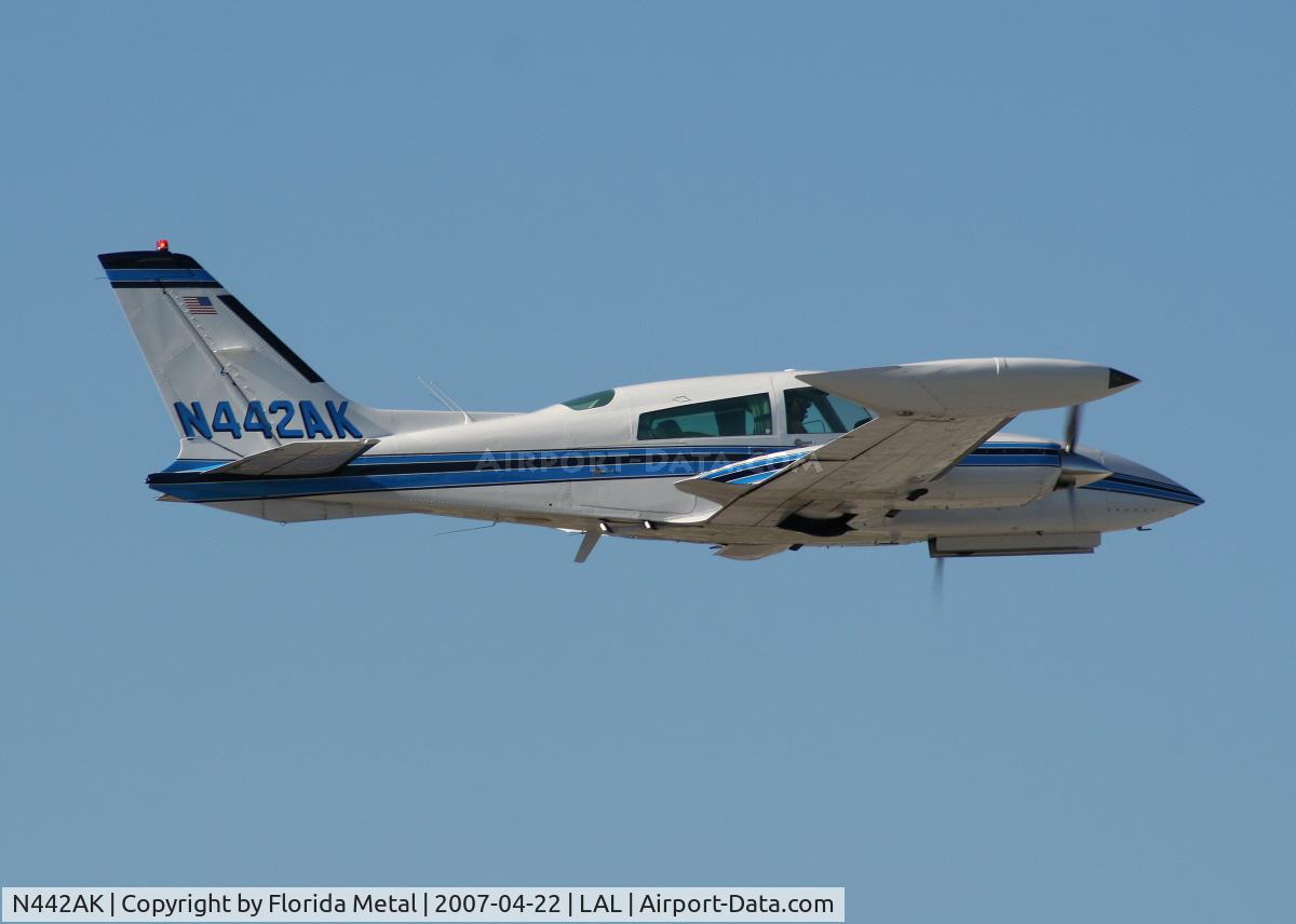 N442AK, 1977 Cessna 310R C/N 310R0984, C310R