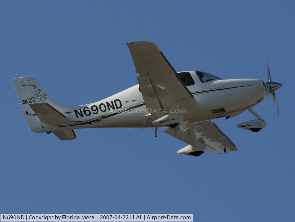 N690ND, 2006 Cirrus SR22 C/N 1851, SR22