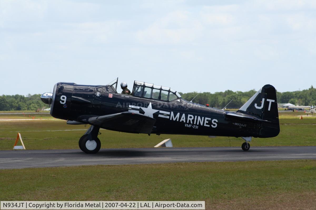 N934JT, 1942 North American SNJ-4 Texan C/N 88-12858, SNJ-4