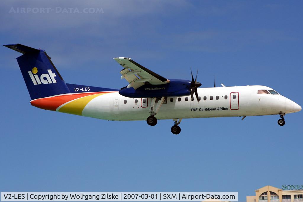 V2-LES, 1995 De Havilland Canada DHC-8-311 Dash 8 C/N 412, visitor