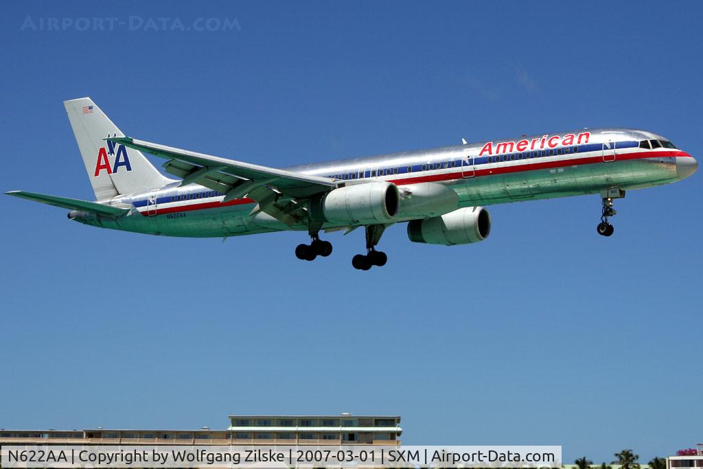 N622AA, 1990 Boeing 757-223 C/N 24580, visitor