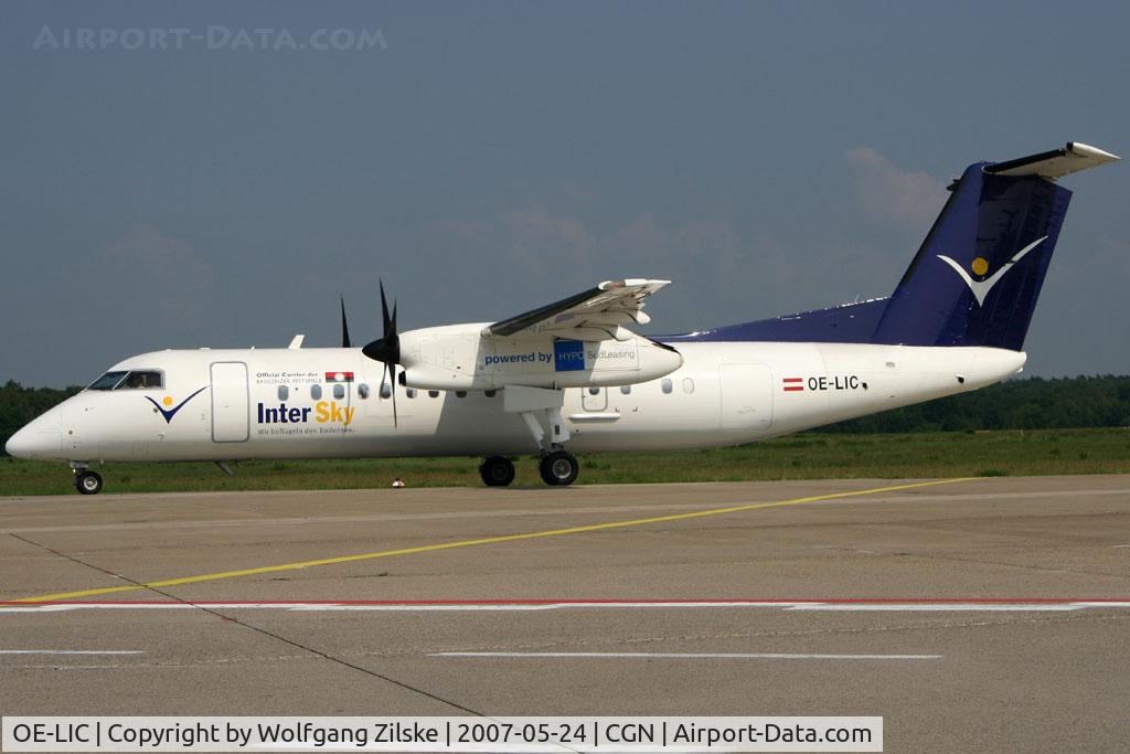 OE-LIC, 1997 De Havilland Canada DHC-8-314 Dash 8 C/N 503, visitor
