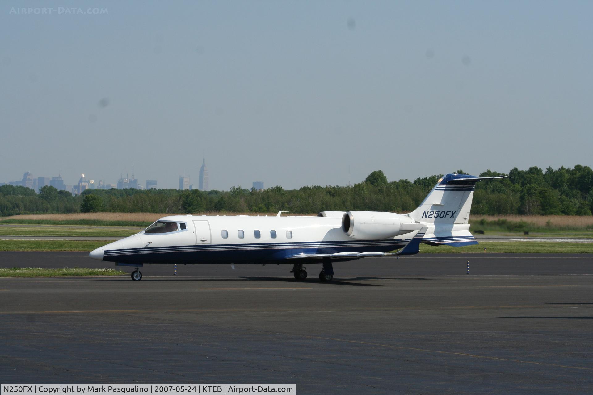 N250FX, 2000 Learjet 60 C/N 60-194, Lear 60