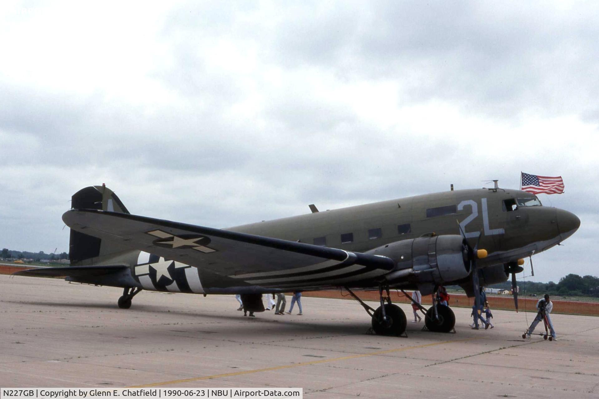 N227GB, 1945 Douglas DC-3C C/N 16597, R4D-6 99854 at the open house