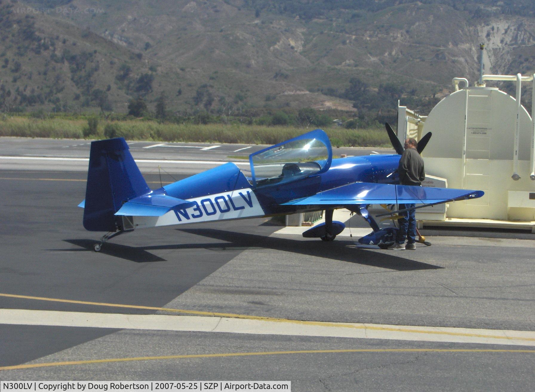 N300LV, 1994 Extra EA-300S C/N 019, 1994 Extra-Flugzeubau EA 300/S, Lycoming AEIO-540-L1B5 300 Hp, MTV-14 optional 4 blade CS prop, single seat, +/- 10g, /S-shorter wing by 19.5 in., more powerful ailerons, parachute worn, refueling