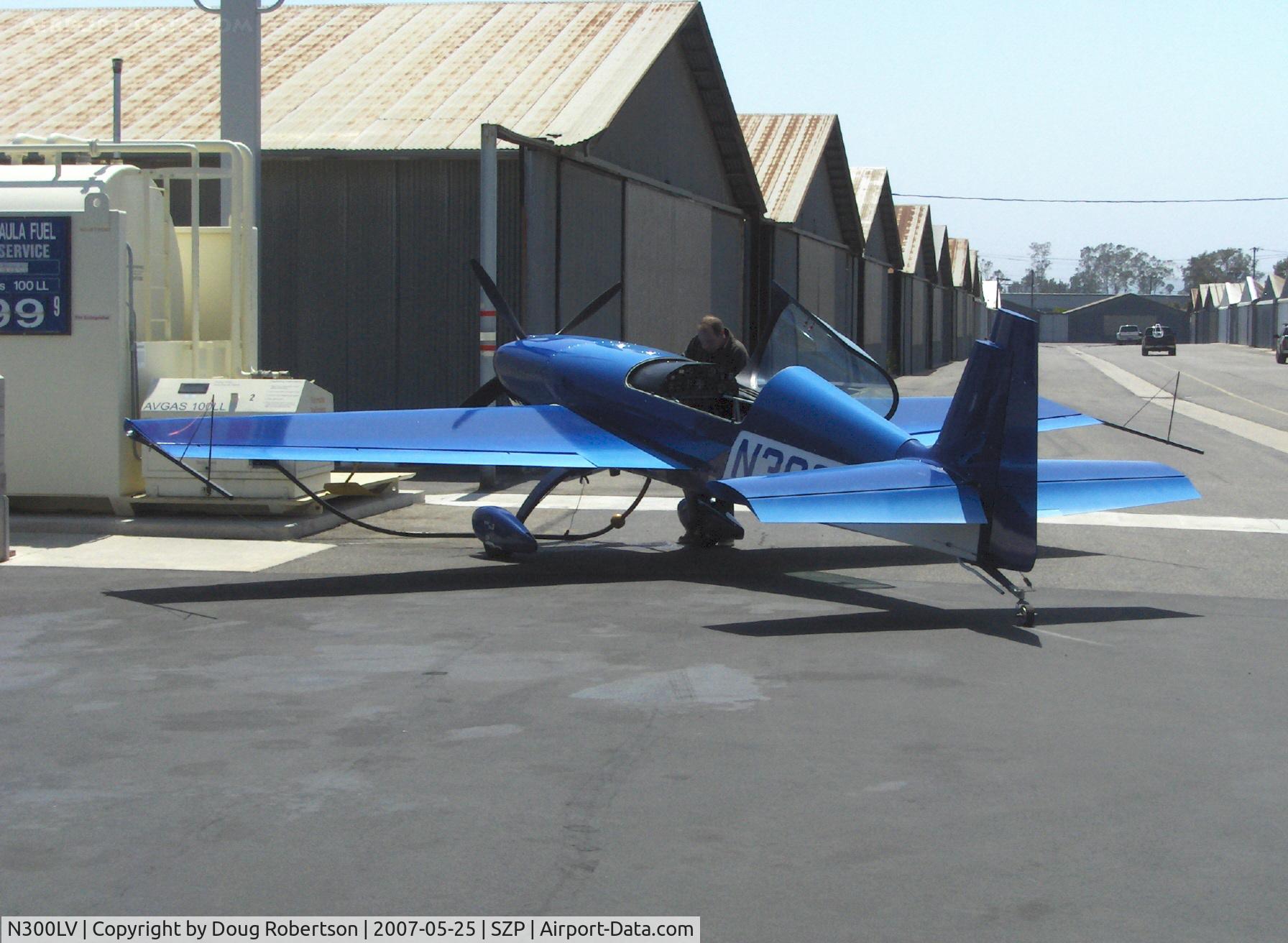 N300LV, 1994 Extra EA-300S C/N 019, 1994 Extra-Flugzeubau EA 300/S, Lycoming AEIO-540-L1B5 300 Hp, MTV-14 optional 4 blade CS prop, single seat, +/- 10g, /S-shorter wing by 19.5 in., more powerful ailerons, parachute worn, refueling