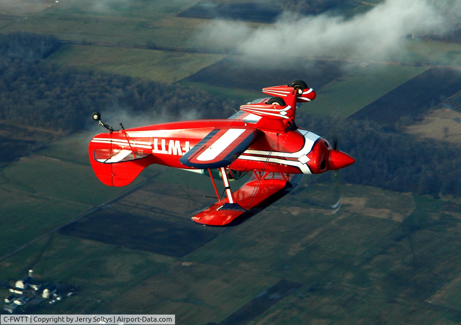 C-FWTT, Pitts S-1T Special C/N 1020, Taken from a Cardinal over St. Thomas, Ontario