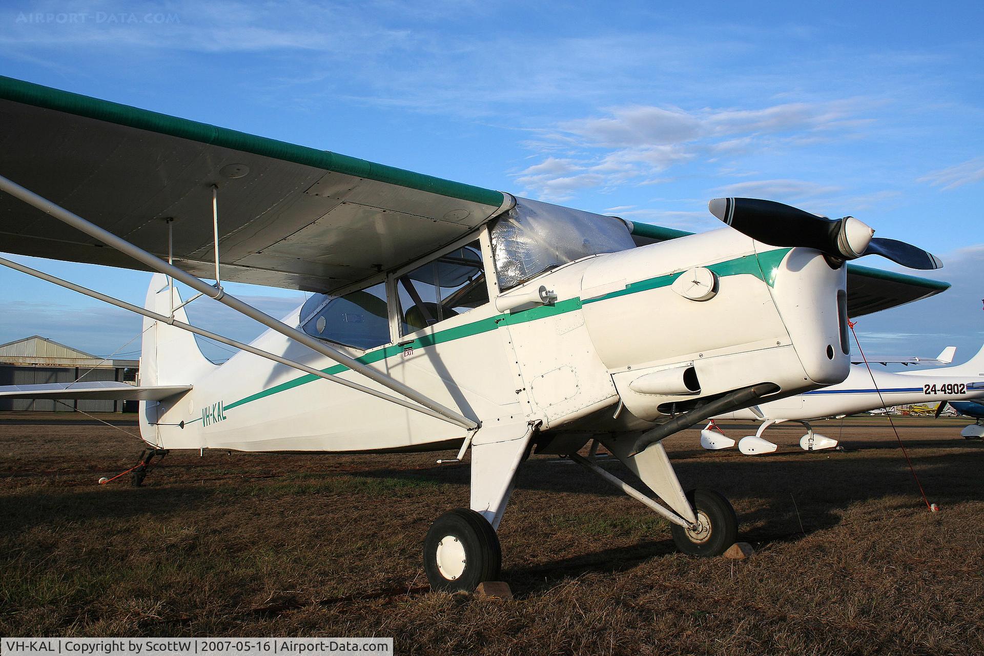 VH-KAL, 1950 Auster J-5B Autocar C/N 2914, image taken at Toowoomba