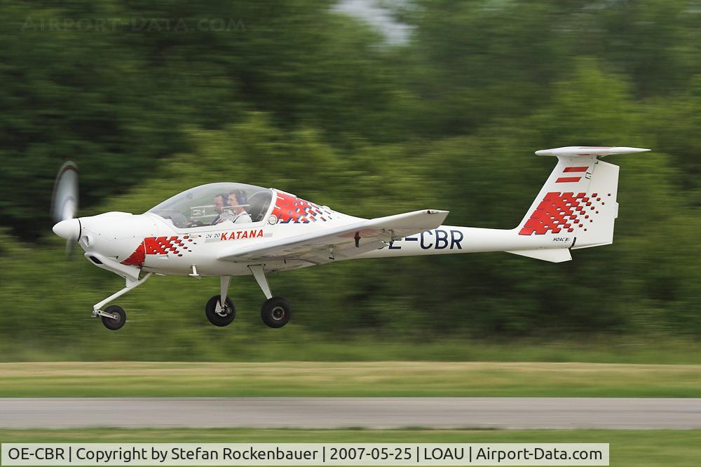 OE-CBR, HOAC DV-20 Katana C/N 20010, Low flyby.