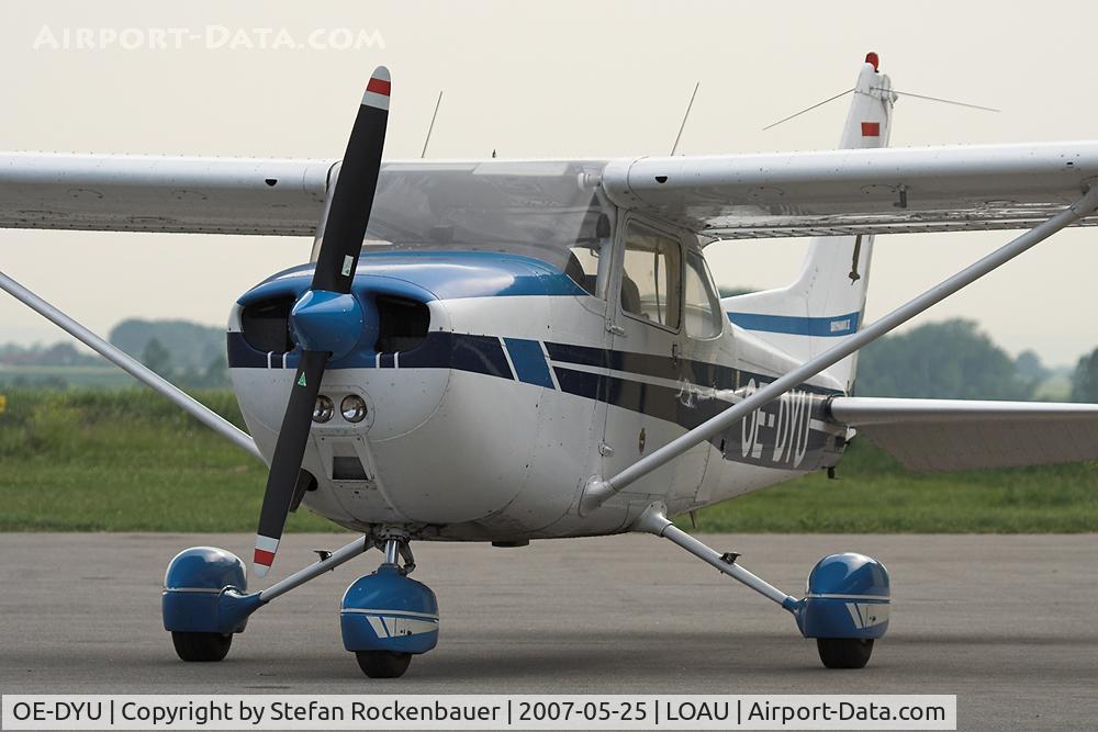 OE-DYU, Reims F172N Skyhawk C/N F172-1883, Resting on the Apron.