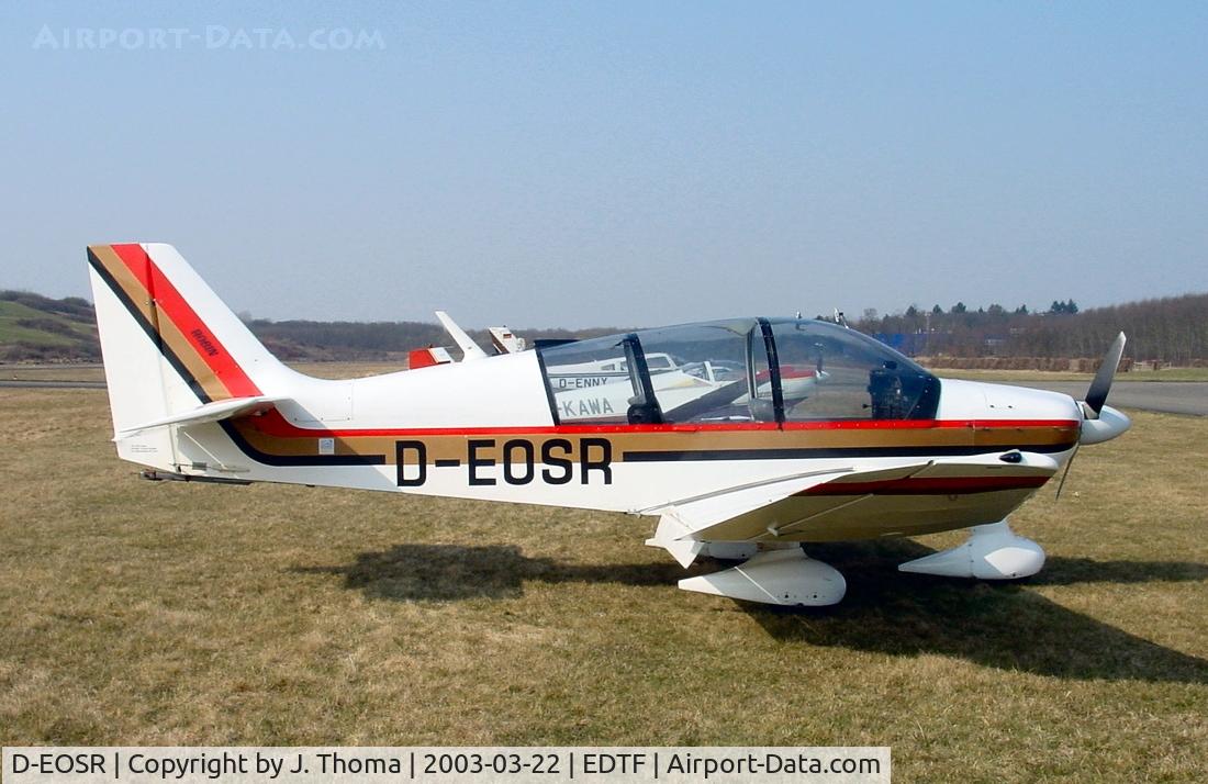 D-EOSR, Robin DR-400-180R Remorqueur Regent C/N 1575, Robin DR-400-180R Remorqueur