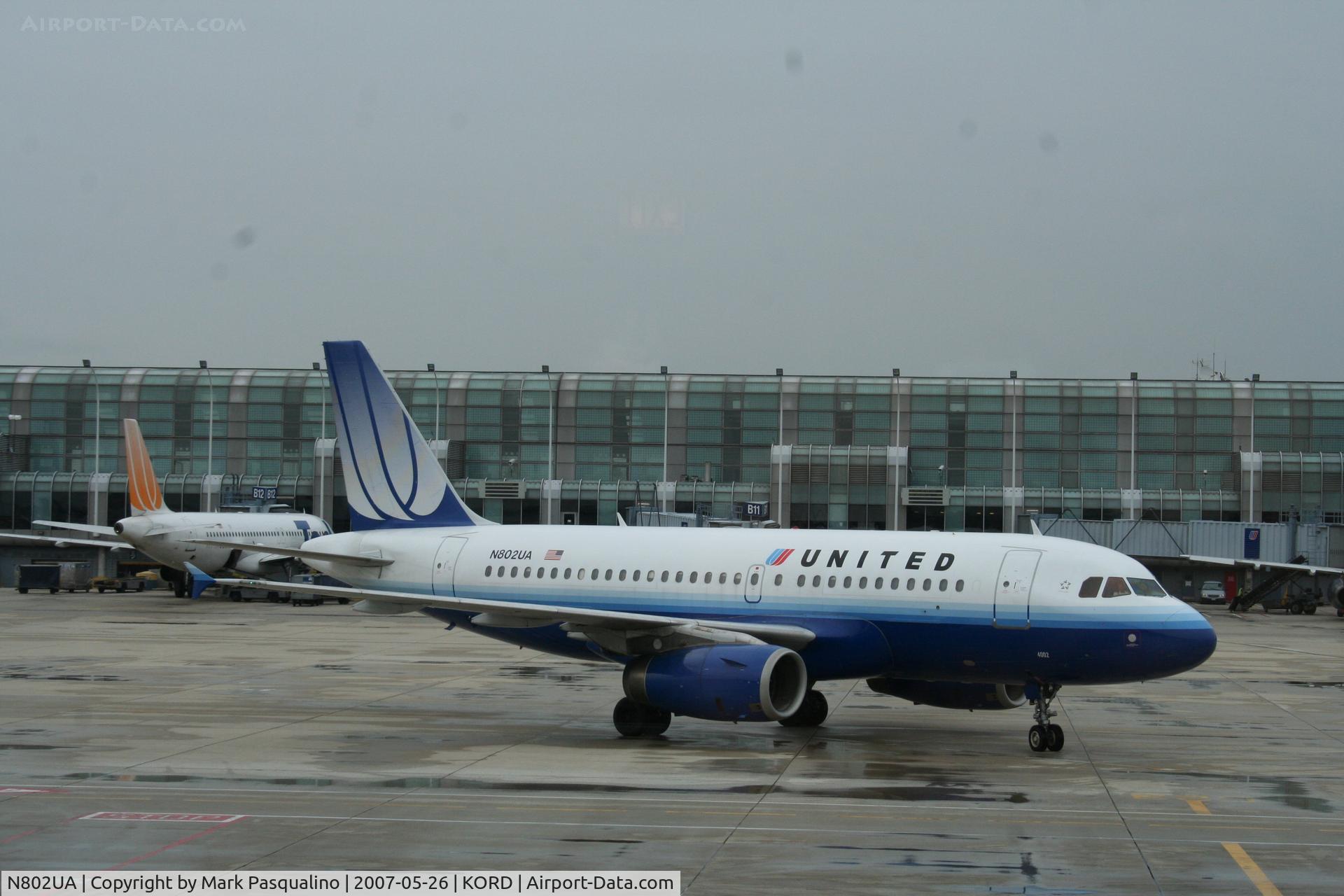 N802UA, 1997 Airbus A319-131 C/N 690, Airbus A319
