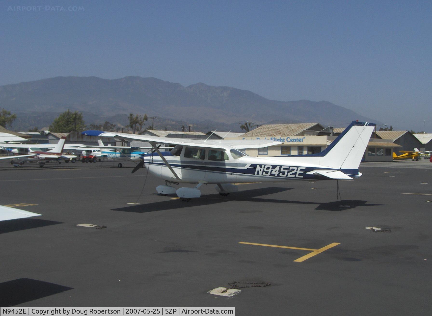N9452E, 1979 Cessna 172N C/N 17272268, 1979 Cessna 172N, Lycoming O-320-H2AD 160 hp