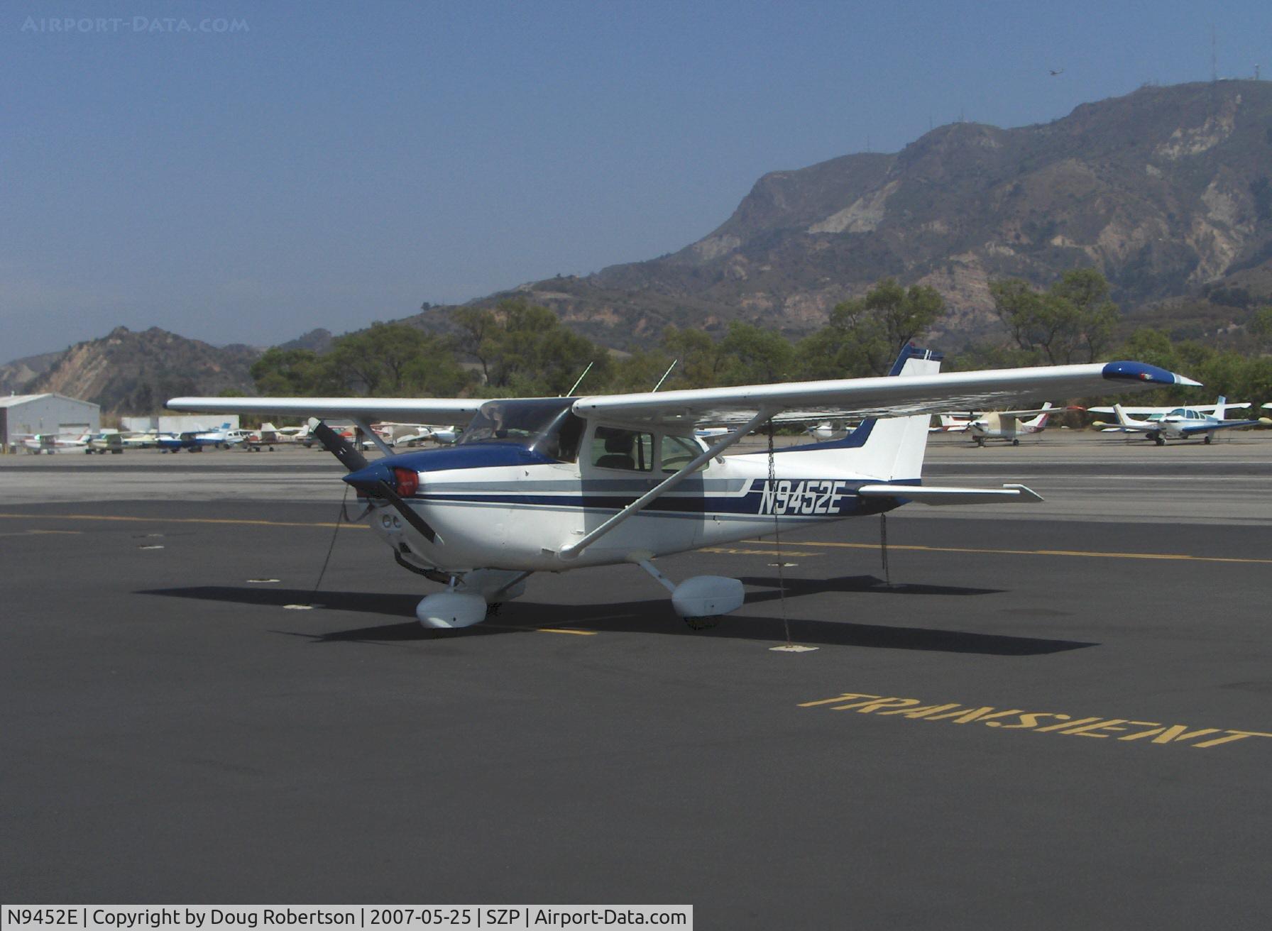 N9452E, 1979 Cessna 172N C/N 17272268, 1979 Cessna 172N, Lycoming O-320-H2AD 160 hp