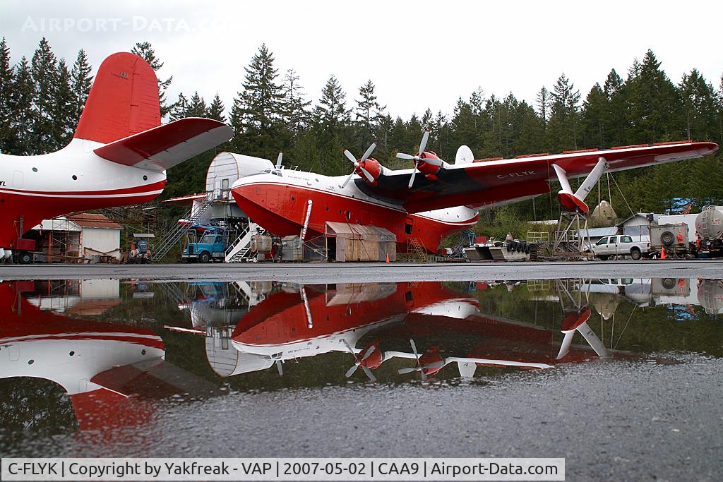 C-FLYK, 1945 Martin JRM-3 Mars C/N 76820, Martin Mars