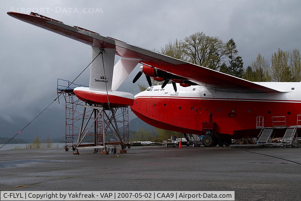 C-FLYL, 1945 Martin JRM-3 Mars C/N 76823, Martin Mars