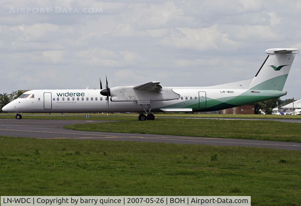 LN-WDC, 2002 De Havilland Canada DHC-8-402Q Dash 8 C/N 4071, WIDEROE DASH 8