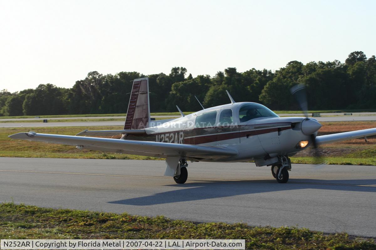 N252AR, 1986 Mooney M20K C/N 25-1010, M20K