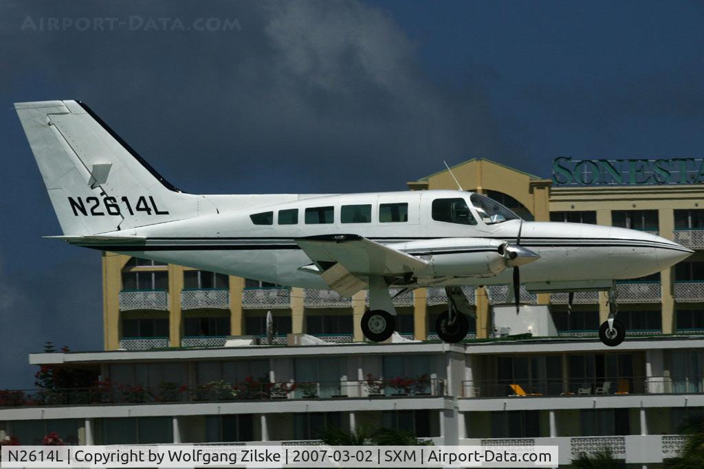 N2614L, 1979 Cessna 402C C/N 402C0092, visitor