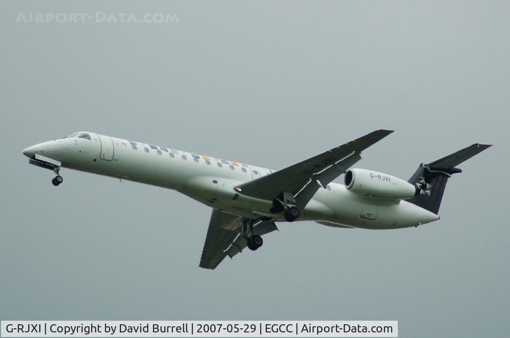 G-RJXI, 2001 Embraer EMB-145EP (ERJ-145EP) C/N 145454, BMI - Landing