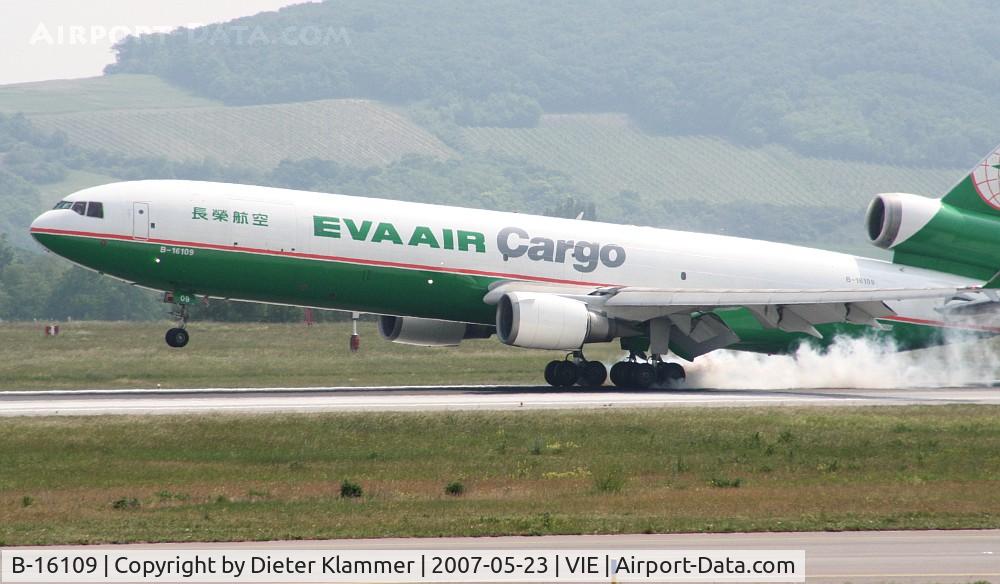 B-16109, 1997 McDonnell Douglas MD-11F C/N 48779, Eva Air Cargo MD11F