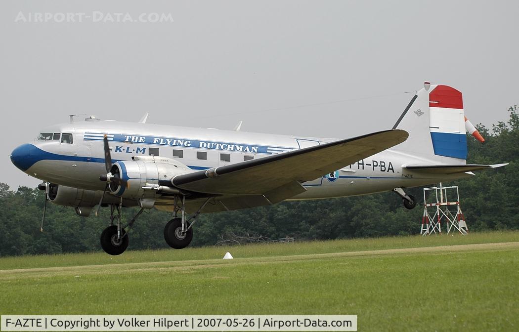 F-AZTE, 1943 Douglas C-47A-1-DL  Skytrain C/N 9172, A real warbird, took part on D-DAY; now with a beautiful colour scheme: on the left Air France colours, on the right KLM colours