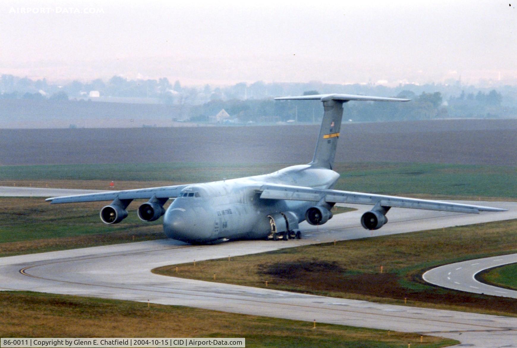 86-0011, 1986 Lockheed C-5M Super Galaxy C/N 500-0097, C-5B in for Presidential support.  Shot from the tower